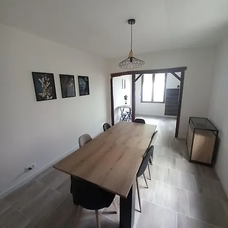 펜션 Maison Entiere 6 Personnes